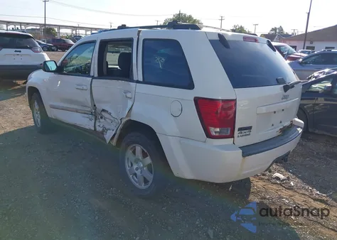 2010 Jeep Grand Cherokee Laredo z USA, uszkodzony, nr VIN 1J4PR4GK7AC148689